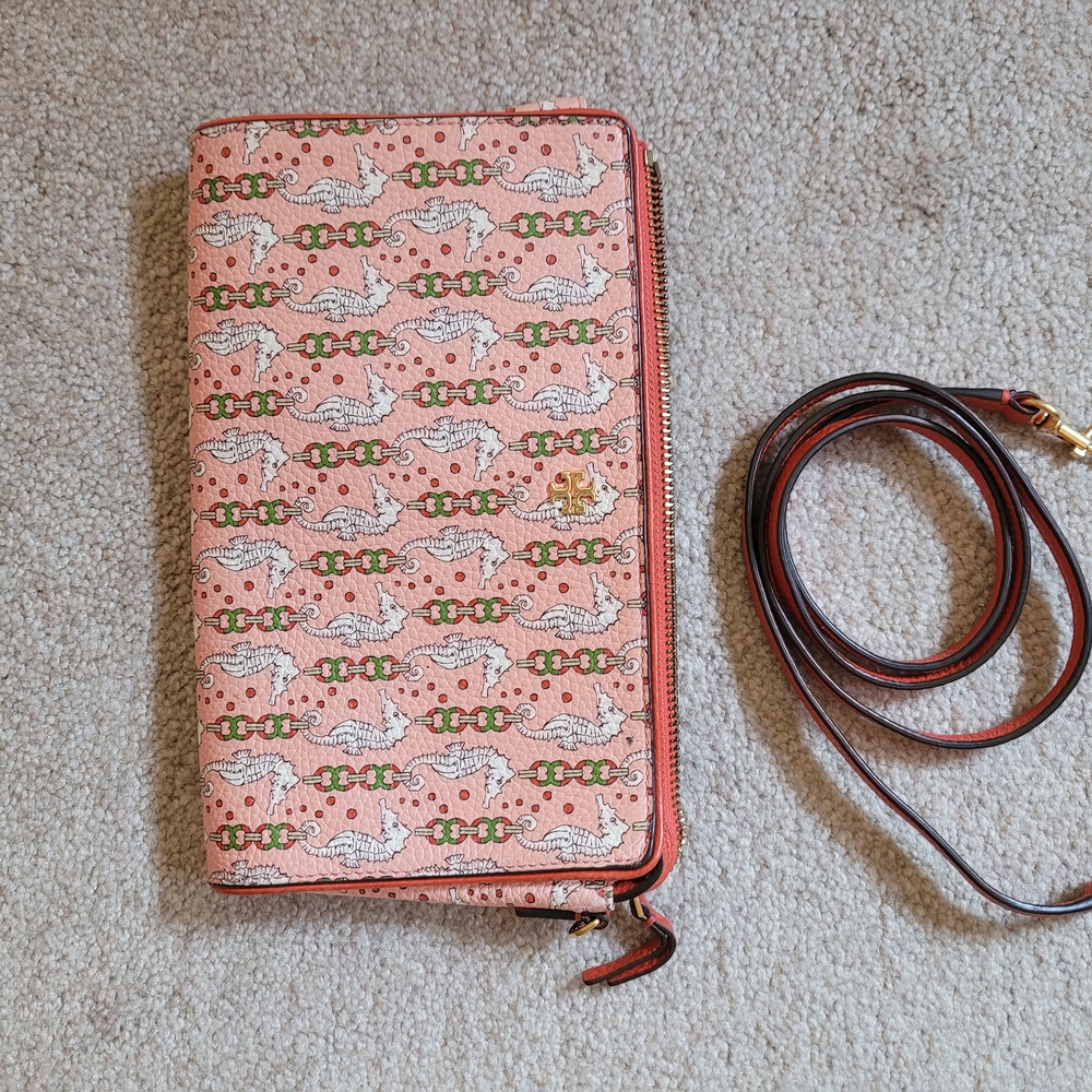 EXCELLENT CONDITION TORY BURCH BLAKE PRINTED SLIM CROSSBODY